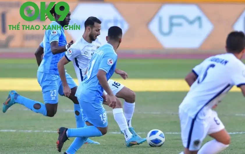 Các cuộc đối đầu giữa Al Tadamon và Al Arabi thường sớm nghiêng về đội chiếm ưu thế thế trận Các cuộc đối đầu giữa Al Tadamon và Al Arabi thường sớm nghiêng về đội chiếm ưu thế thế trận