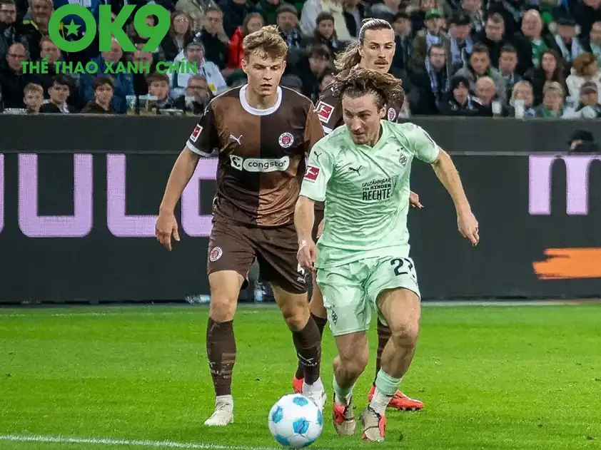 Monchengladbach rõ ràng là đội được đánh giá cao hơn (Ảnh: Bundesliga) Monchengladbach rõ ràng là đội được đánh giá cao hơn (Ảnh: Bundesliga)